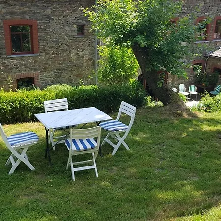 Dri Les Courtils 라로셰안알데네